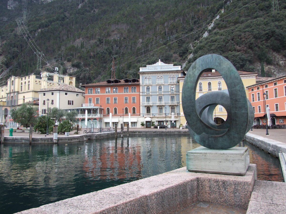 Trekking Urbano di Natale a Riva del Garda Trekking Urbano di Natale a Riva del Garda desktop picture