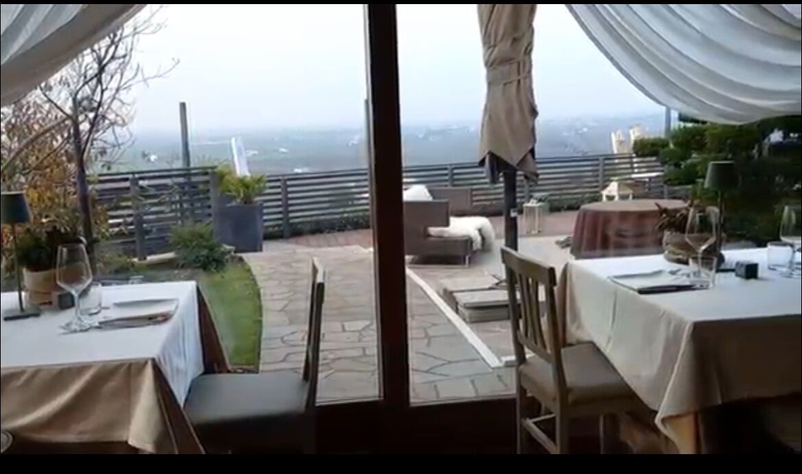 🍾 Pranzo prima di Natale con scambio di regali 🎁 🍾 Pranzo prima di Natale con scambio di regali 🎁 desktop picture