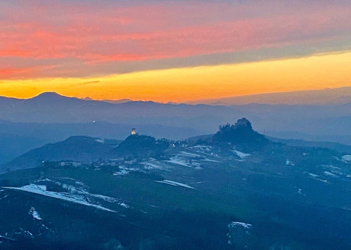 Da Canossa a Bergogno il paese dei 100 presepi Da Canossa a Bergogno il paese dei 100 presepi desktop picture