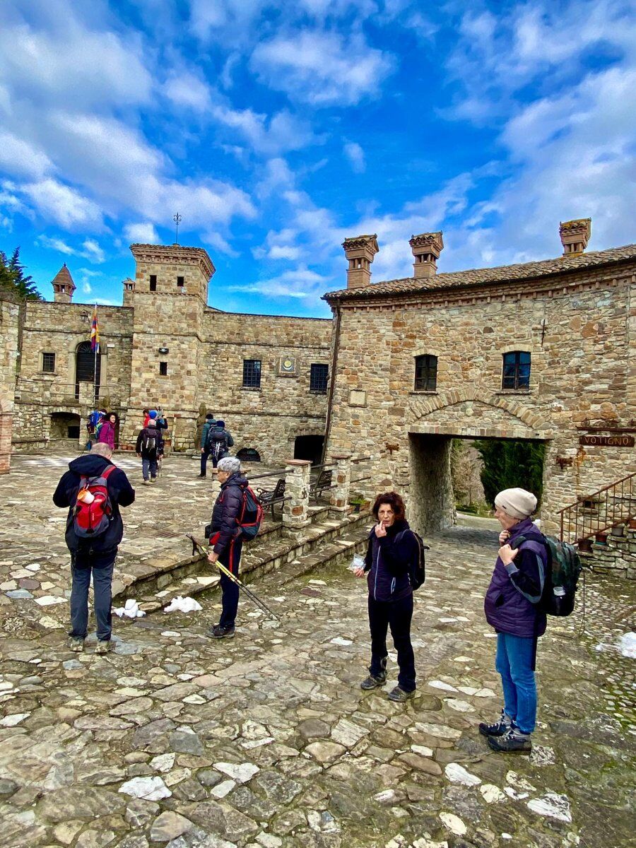 Da Canossa a Bergogno il paese dei 100 presepi Da Canossa a Bergogno il paese dei 100 presepi desktop picture
