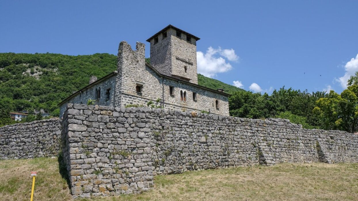 Escursione al Lago d’Endine, il tesoro nascosto della Val Cavallina Escursione al Lago d’Endine, il tesoro nascosto della Val Cavallina desktop picture