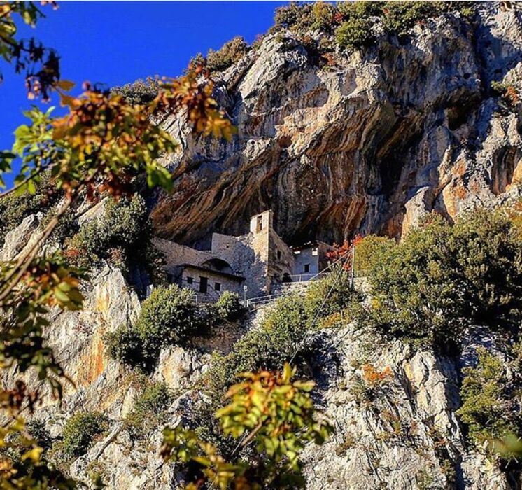 L’Eremo di Pale: Tra il Santuario sul Monte e Dolci Cascate (PG) (EVENTO GRATUITO CON CAUZIONE) L’Eremo di Pale: Tra il Santuario sul Monte e Dolci Cascate (PG) (EVENTO GRATUITO CON CAUZIONE) desktop picture