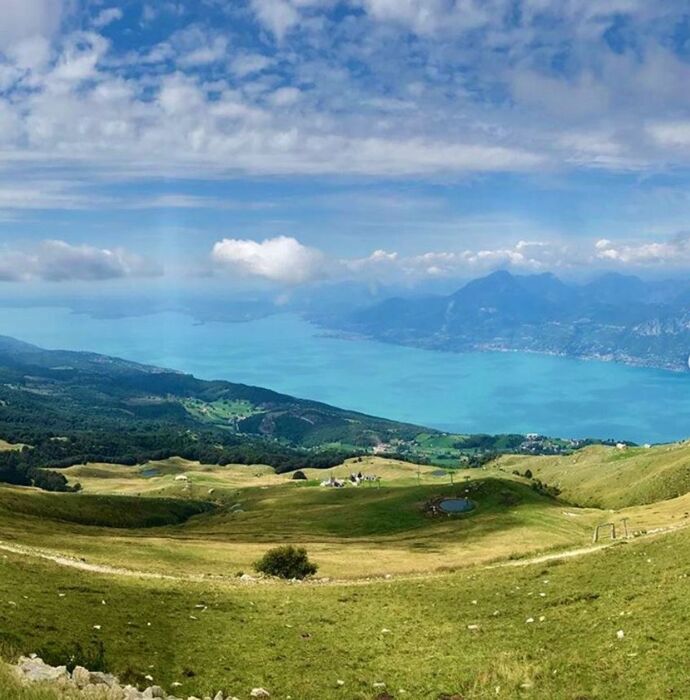 Trekking & Yoga Panoramico: Vista a 360° sul Monte Baldo Trekking & Yoga Panoramico: Vista a 360° sul Monte Baldo desktop picture