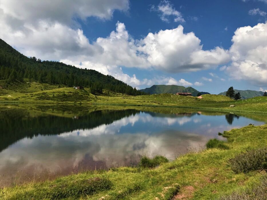 Laghetti di Bruffione, i Gemelli della Val Sabbia Laghetti di Bruffione, i Gemelli della Val Sabbia desktop picture