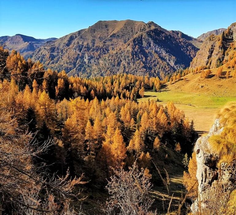 Laghetti di Bruffione, i Gemelli della Val Sabbia Laghetti di Bruffione, i Gemelli della Val Sabbia desktop picture