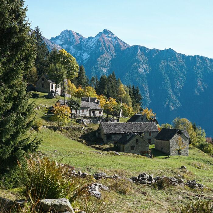 Trekking in Val Antigorio: Foppiano e il Sasso di Gravellona Trekking in Val Antigorio: Foppiano e il Sasso di Gravellona desktop picture