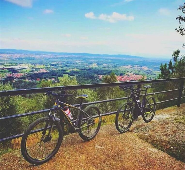 La Panchina Gigante: Come Pollicino, nelle Valli di Lanzo (TO) La Panchina Gigante: Come Pollicino, nelle Valli di Lanzo (TO) desktop picture