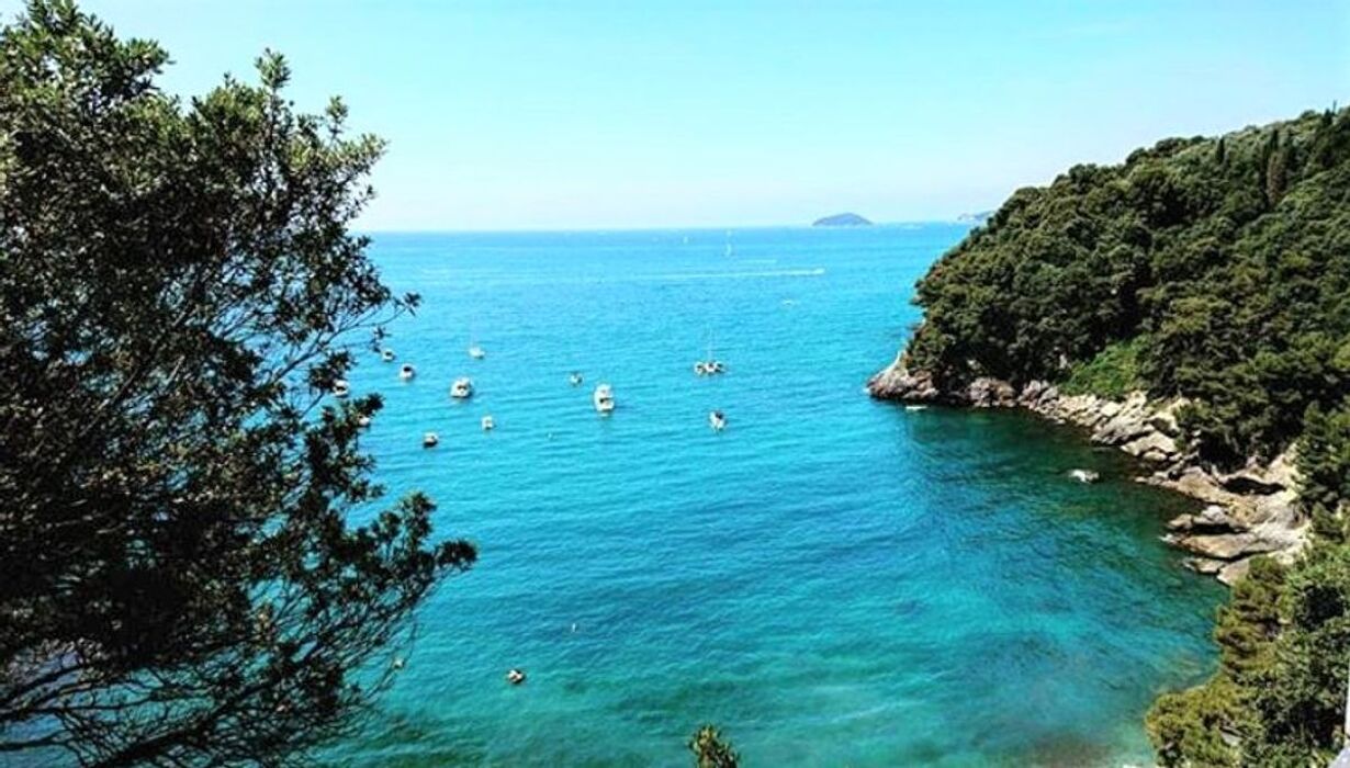 Trekking & Yoga Affacciati sul Golfo dei Poeti Trekking & Yoga Affacciati sul Golfo dei Poeti desktop picture