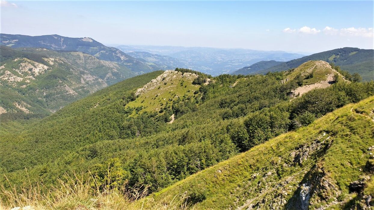 Le Cascate del Doccione: Trekking sensoriale ai piedi del crinale Le Cascate del Doccione: Trekking sensoriale ai piedi del crinale desktop picture