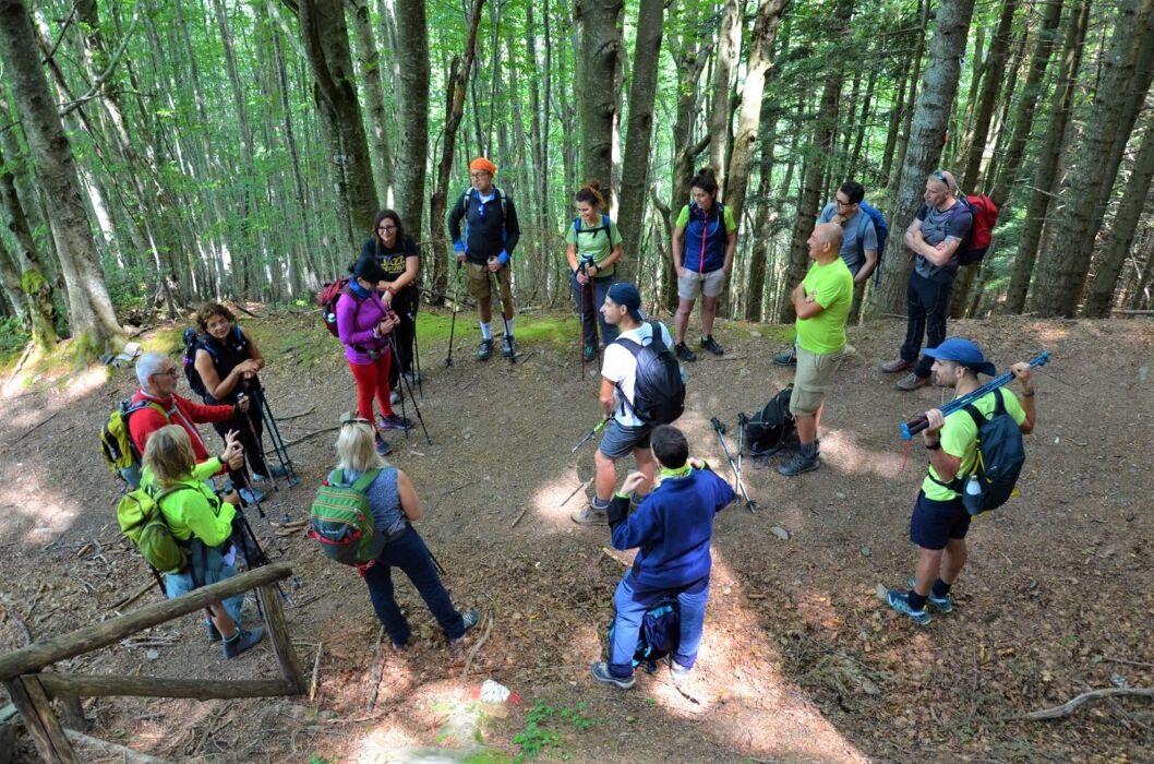 Percorso Panoramico sul Filo di Crinale del Monte Cimone Percorso Panoramico sul Filo di Crinale del Monte Cimone desktop picture