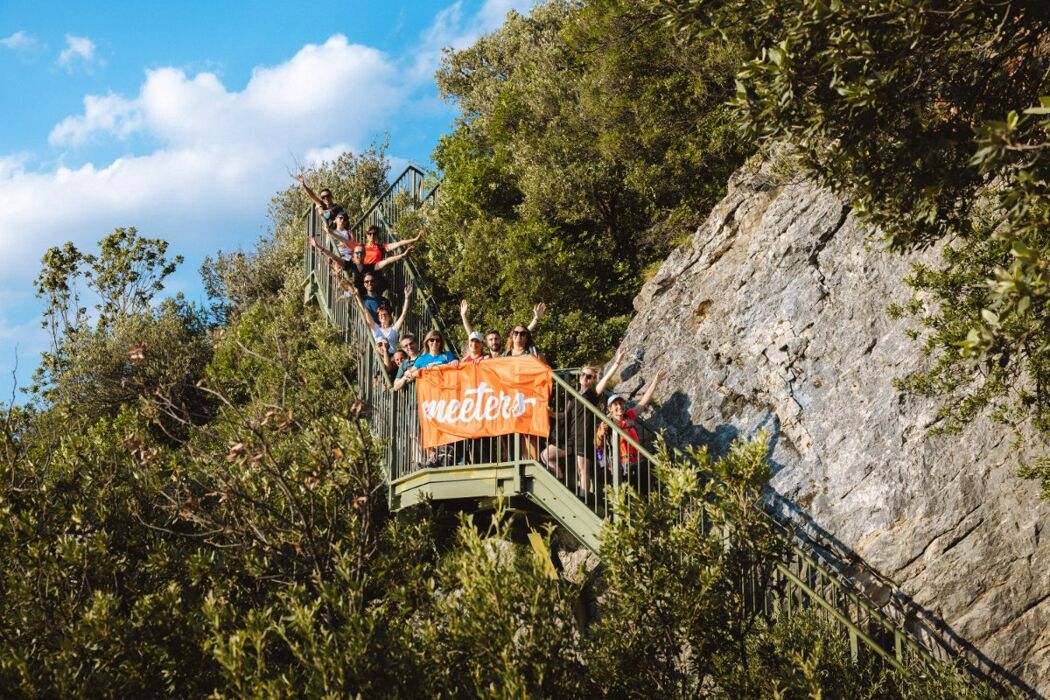 La Scalinata panoramica Busatte-Tempesta: una Passeggiata al tramonto La Scalinata panoramica Busatte-Tempesta: una Passeggiata al tramonto desktop picture