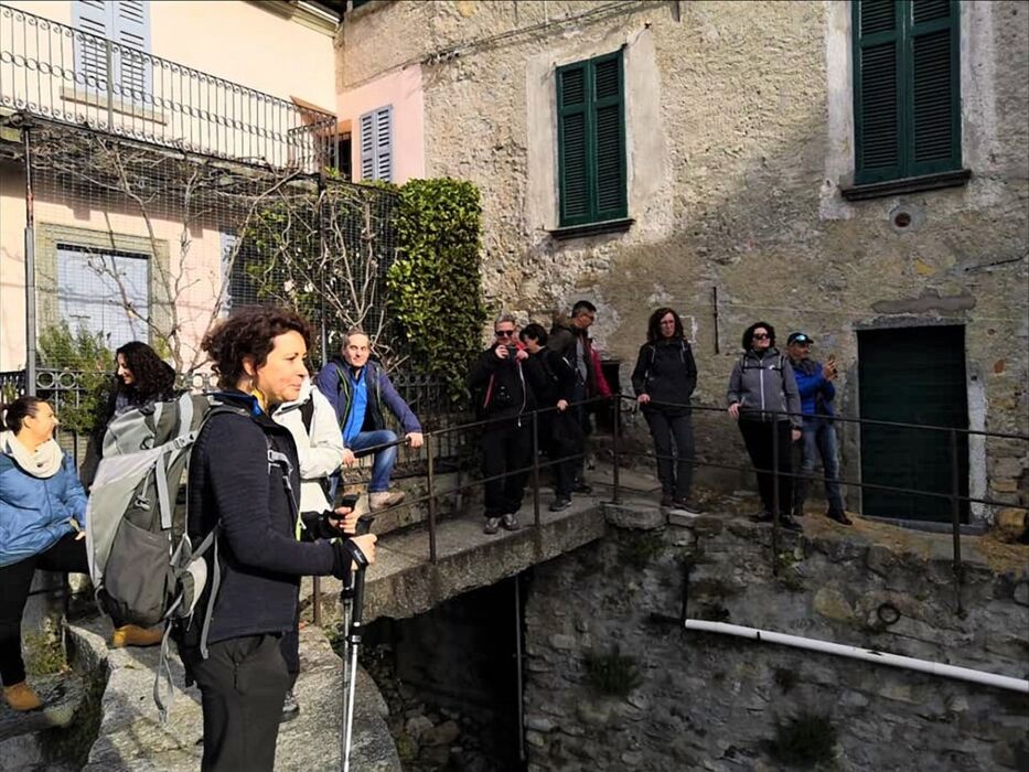 Escursione all’Orrido di Nesso sulle orme di Leonardo da Vinci Escursione all’Orrido di Nesso sulle orme di Leonardo da Vinci desktop picture