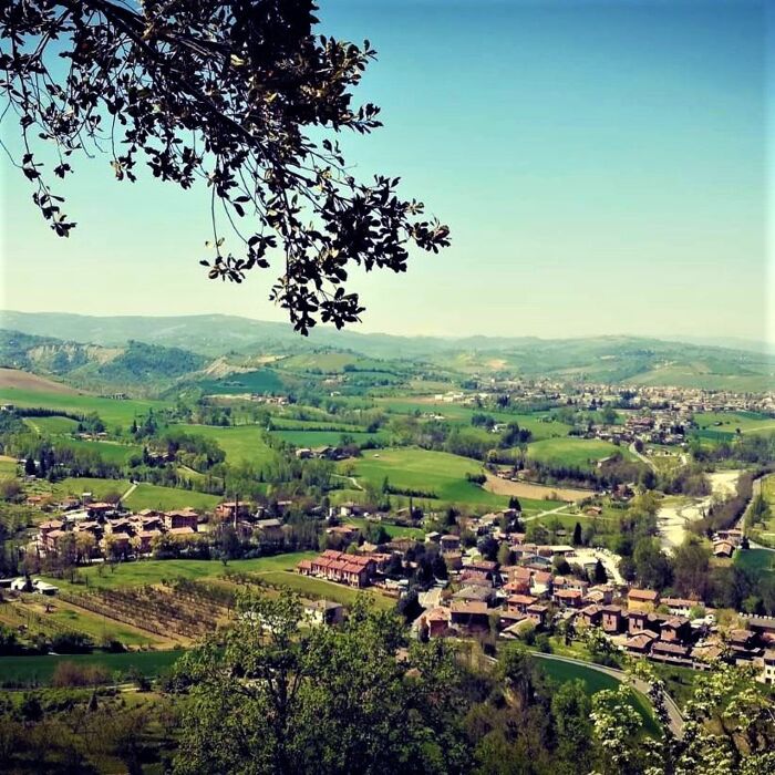 Zappolino: Un Trekking per Rievocare il suo Passato Zappolino: Un Trekking per Rievocare il suo Passato desktop picture