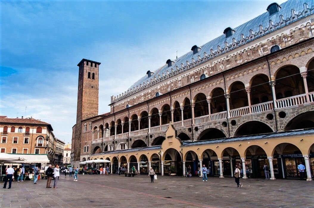 Caccia al Tesoro a Padova, Salotto Culturale del Veneto Caccia al Tesoro a Padova, Salotto Culturale del Veneto desktop picture