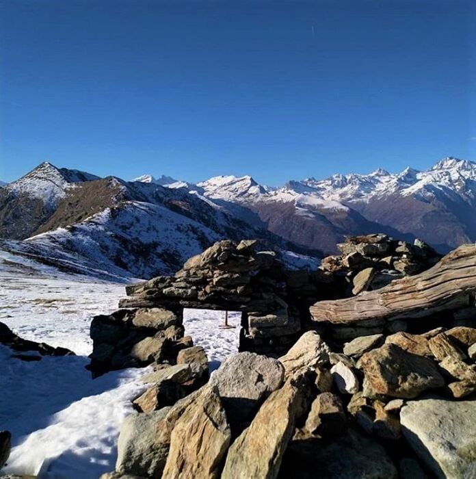 Un'affascinante Ciaspolata nella natura selvaggia delle Valli di Lanzo Un'affascinante Ciaspolata nella natura selvaggia delle Valli di Lanzo desktop picture