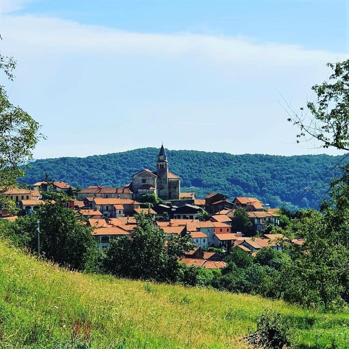 Escursione al tramonto sul Monte Falò Escursione al tramonto sul Monte Falò desktop picture