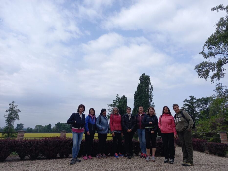 Passeggiata a Cornalese: Il Borgo Fuori dal Tempo Passeggiata a Cornalese: Il Borgo Fuori dal Tempo desktop picture
