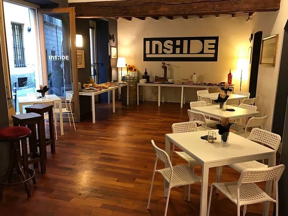 Apericena all'“Inside Restaurant Cocktail Bar”, buona tavola e sano divertimento nel Cuore di Torino Apericena all'“Inside Restaurant Cocktail Bar”, buona tavola e sano divertimento nel Cuore di Torino desktop picture