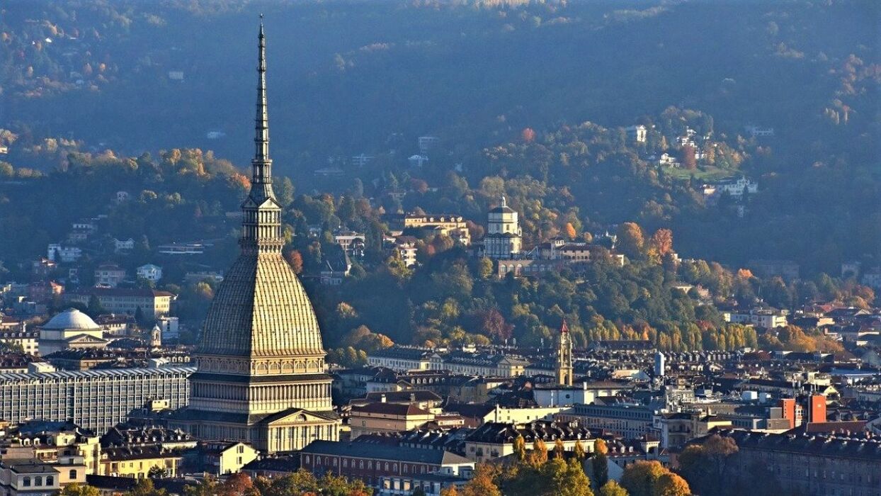 Scenari e Tesori di Torino: sveliamo il fascino della Città dai Mille Volti Scenari e Tesori di Torino: sveliamo il fascino della Città dai Mille Volti desktop picture