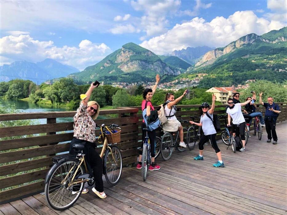 Dolce Biciclettata lungo i Laghi di Garlate e Olginate Dolce Biciclettata lungo i Laghi di Garlate e Olginate desktop picture