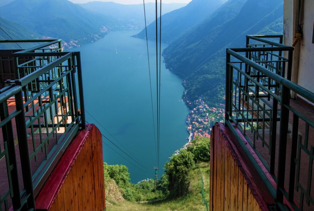 L’anello di Pigra: tra Lago, Montagne e Panorami Mozzafiato L’anello di Pigra: tra Lago, Montagne e Panorami Mozzafiato desktop picture