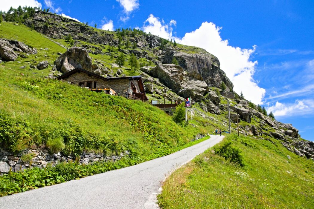 Nelle Valli di Lanzo: Escursione al Pilone di San Pancrazio Nelle Valli di Lanzo: Escursione al Pilone di San Pancrazio desktop picture