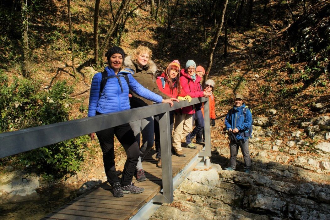 I Sentieri sulla Riviera Gardesana: tra borgate e scorci mozzafiato I Sentieri sulla Riviera Gardesana: tra borgate e scorci mozzafiato desktop picture