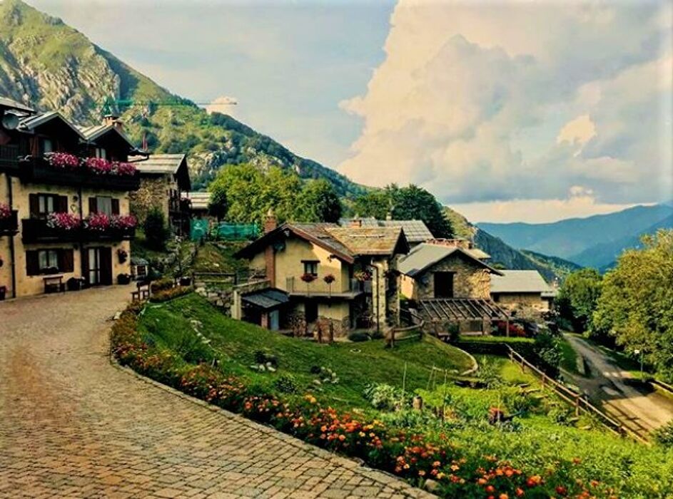 Palanfrè: una Borgata Fuori dal Tempo nel cuore delle Alpi Marittime Palanfrè: una Borgata Fuori dal Tempo nel cuore delle Alpi Marittime desktop picture