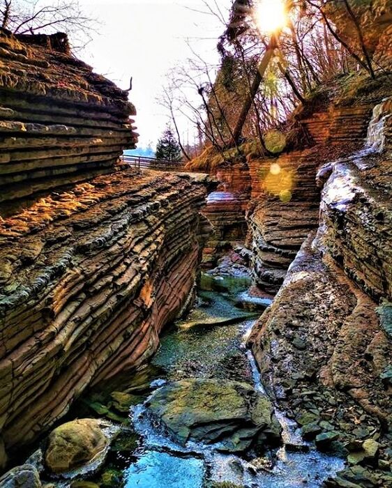 Il Brent de l'Art, un’Opera d’Arte dipinta nelle Prealpi Bellunesi - MATTINA Il Brent de l'Art, un’Opera d’Arte dipinta nelle Prealpi Bellunesi - MATTINA desktop picture