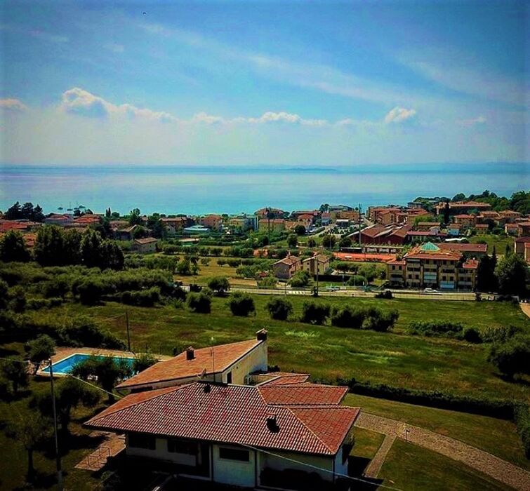 Dolce Tour a Bardolino, uno Scrigno di Tesori sul Lago di Garda - 1° turno Dolce Tour a Bardolino, uno Scrigno di Tesori sul Lago di Garda - 1° turno desktop picture