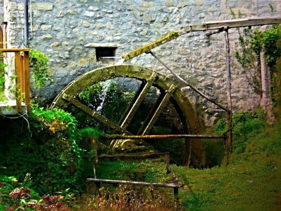 Escursione alle Grotte del Caglieron, tra Cascate e Scenari Mozzafiato - MATTINA Escursione alle Grotte del Caglieron, tra Cascate e Scenari Mozzafiato - MATTINA desktop picture