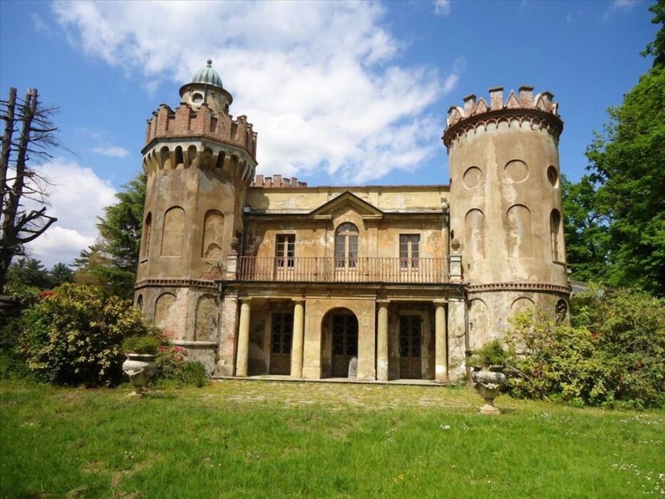 Il Parco la Mandria: Percorso tra Storia e Natura al Cospetto del Re Il Parco la Mandria: Percorso tra Storia e Natura al Cospetto del Re desktop picture
