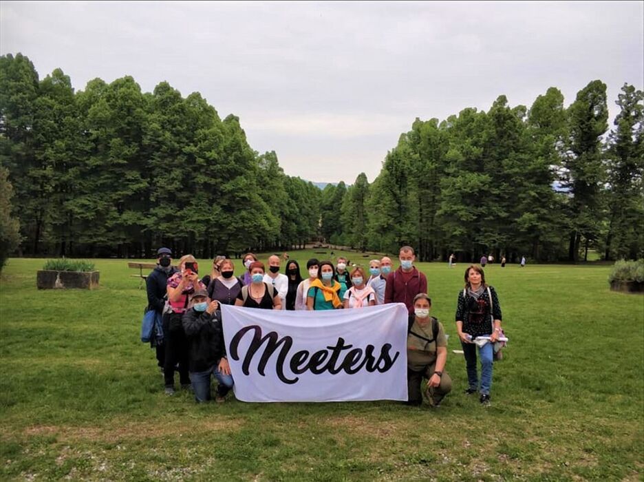 Il Parco la Mandria: Percorso tra Storia e Natura al Cospetto del Re Il Parco la Mandria: Percorso tra Storia e Natura al Cospetto del Re desktop picture