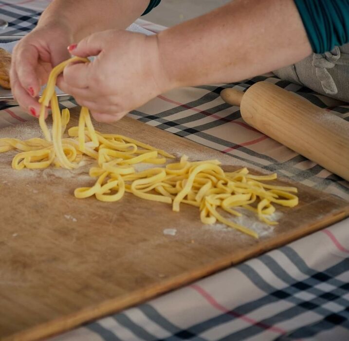 Due Giorni nelle Colline del Prosecco: tra Bici Elettrica e Degustazioni Due Giorni nelle Colline del Prosecco: tra Bici Elettrica e Degustazioni desktop picture