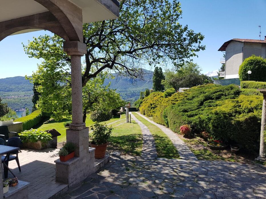 Tre Giorni in Libertà tra i Romantici Scenari del Lago d'Orta Tre Giorni in Libertà tra i Romantici Scenari del Lago d'Orta desktop picture