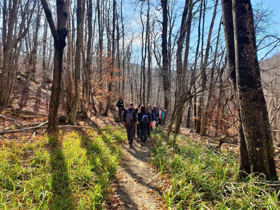 Camminata al Ponte del Diavolo: Tra Leggende e Incredibili Scenari Camminata al Ponte del Diavolo: Tra Leggende e Incredibili Scenari desktop picture