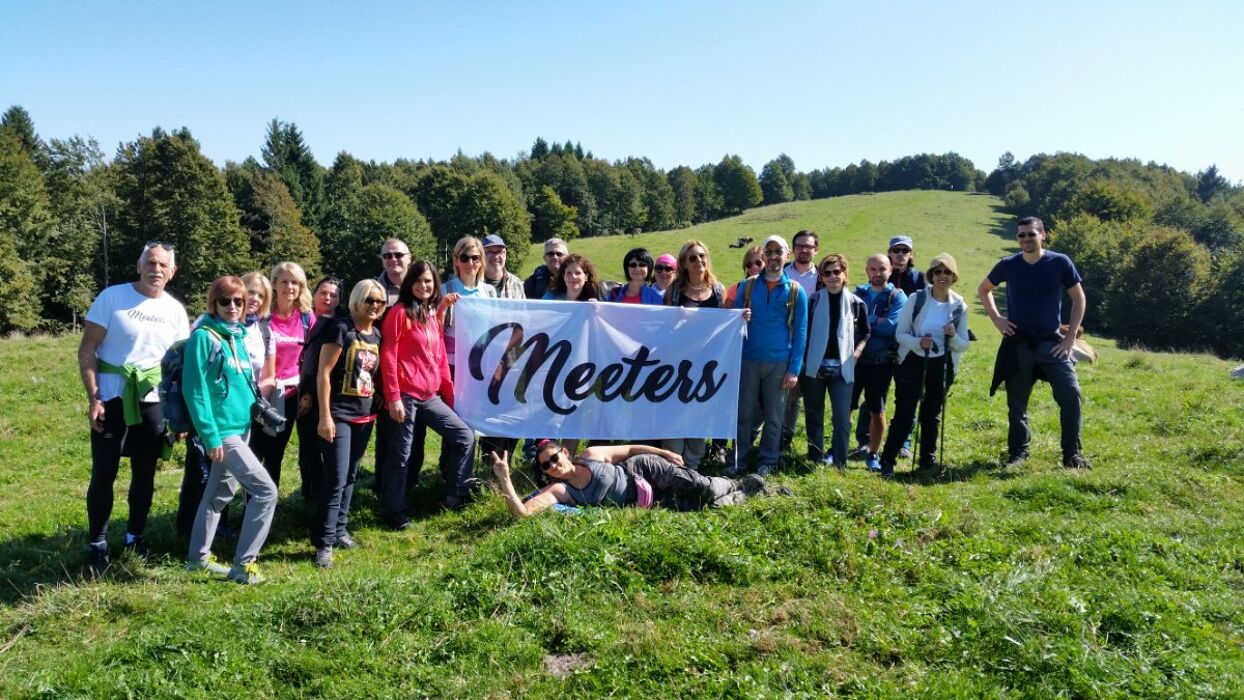 Trekking sull'Altopiano dei Sette Comuni Trekking sull'Altopiano dei Sette Comuni desktop picture