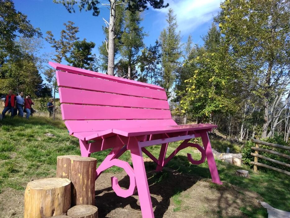 Il Giro della Vite e la Big Bench Rosa - POMERIGGIO Il Giro della Vite e la Big Bench Rosa - POMERIGGIO desktop picture