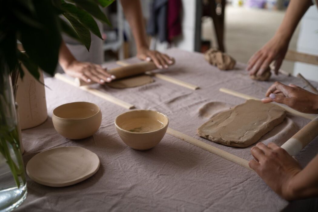 A Lezione dai Maestri Ceramisti: La Tecnica della Lastra A Lezione dai Maestri Ceramisti: La Tecnica della Lastra desktop picture