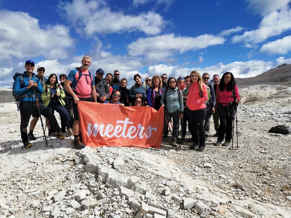 Trekking sull’Altopiano della Rosetta: l'incantevole Oasi Dolomitica Trekking sull’Altopiano della Rosetta: l'incantevole Oasi Dolomitica desktop picture