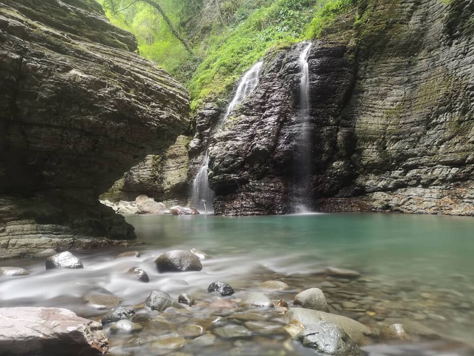 Avventura Fluviale tra le Gole degli Stretti di Giaredo Avventura Fluviale tra le Gole degli Stretti di Giaredo desktop picture
