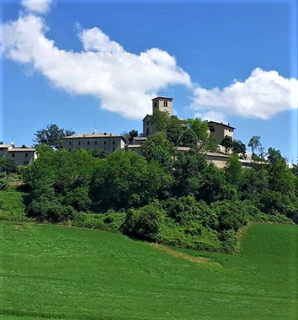 Event card L’Antico Borgo di Verica: Tra Castelli Medievali e Perle Naturalistiche cover image