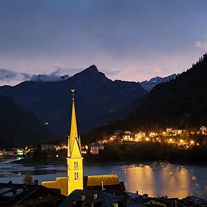 Escursione serale: il lago di Alleghe e la Cascata di Masarè Escursione serale: il lago di Alleghe e la Cascata di Masarè desktop picture