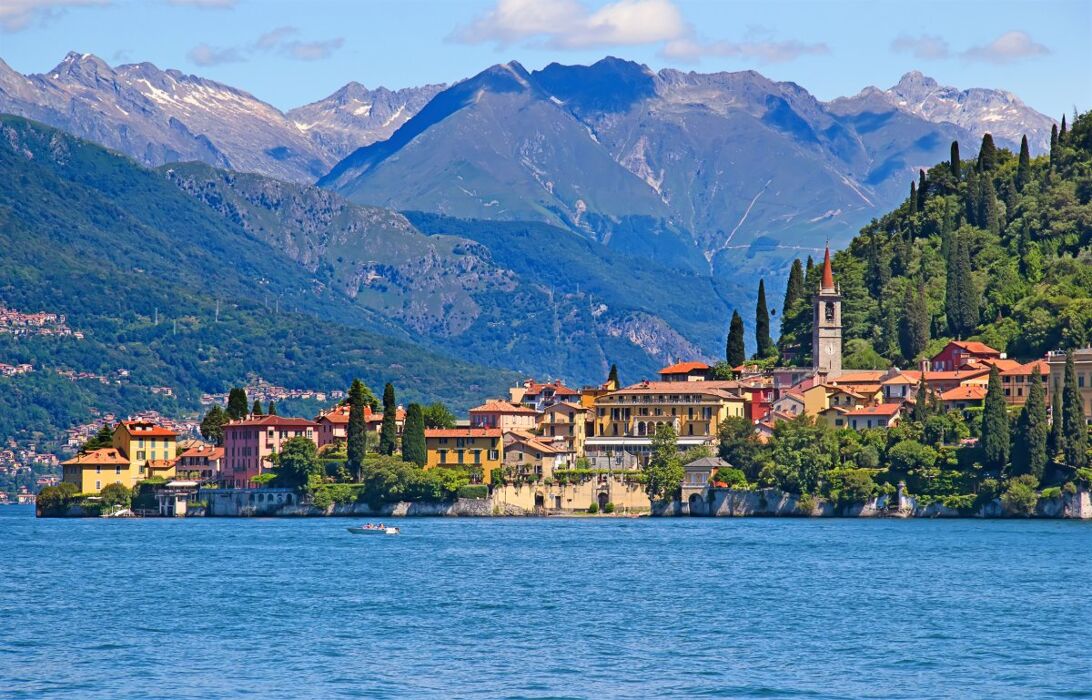 Tre Giorni negli Incantevoli Scenari del Lago di Como Tre Giorni negli Incantevoli Scenari del Lago di Como desktop picture