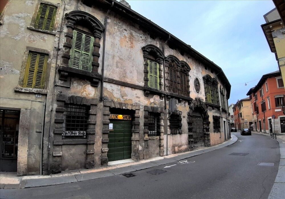 Una Passeggiata a Veronetta, il Suggestivo Quartiere Scaligero Una Passeggiata a Veronetta, il Suggestivo Quartiere Scaligero desktop picture