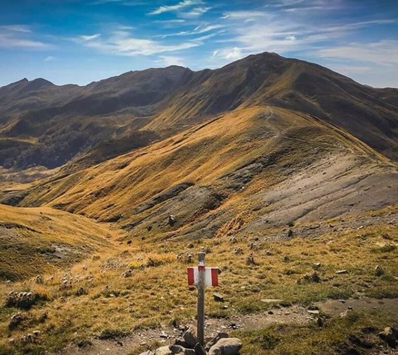 Camminata leggendaria ai piedi del Cimone: le Capanne Celtiche Camminata leggendaria ai piedi del Cimone: le Capanne Celtiche desktop picture