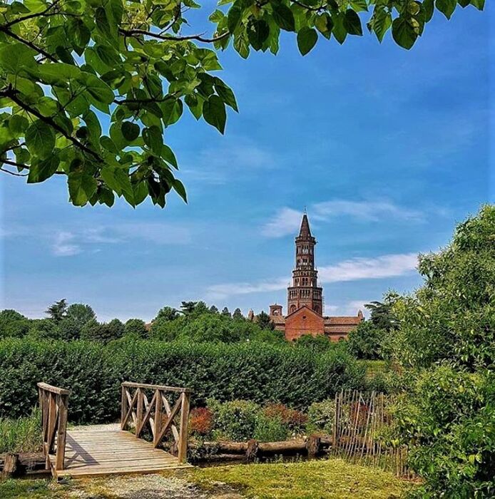 Un Dolce Tour nella Valle dei Monaci: Dal Parco della Vettabbia a Chiaravalle Un Dolce Tour nella Valle dei Monaci: Dal Parco della Vettabbia a Chiaravalle desktop picture