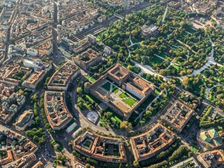 Da Parco Sempione al Castello Sforzesco: Tour tra i Simboli di Milano Da Parco Sempione al Castello Sforzesco: Tour tra i Simboli di Milano desktop picture