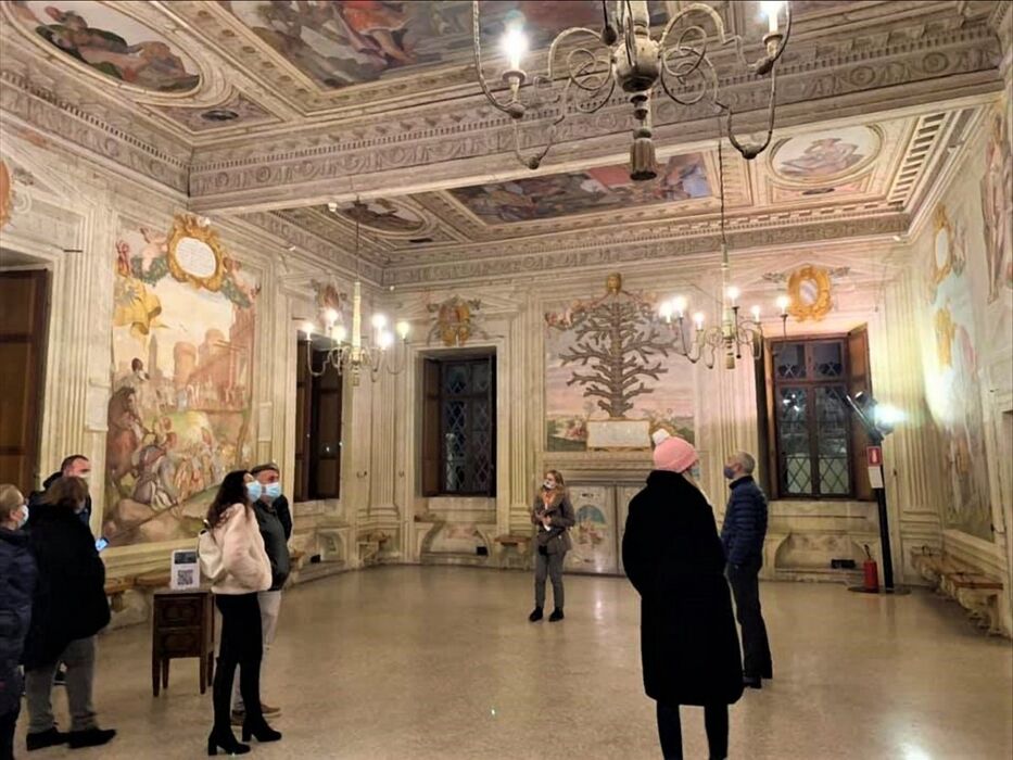 Un Itinerario ricco di Misteri: Da Battaglia Terme al Castello del Catajo Un Itinerario ricco di Misteri: Da Battaglia Terme al Castello del Catajo desktop picture