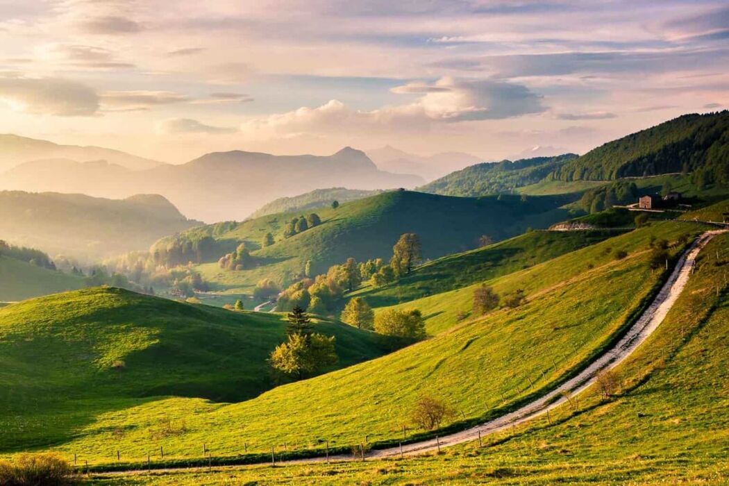 Trekking Da Passo Rocca Pia al Corno d’Aquilio Trekking Da Passo Rocca Pia al Corno d’Aquilio desktop picture